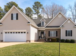 2021 Tynne Meadow Ln, Prince George, VA 23875
