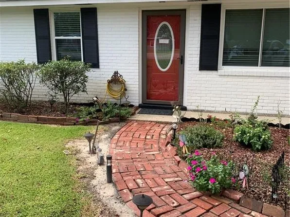 8186 Lockhart Rd, Denham Springs, LA 70726
