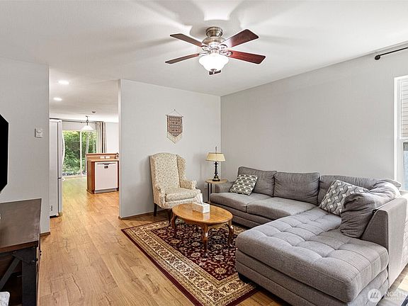 2nd image of 2421 106th Drive SE