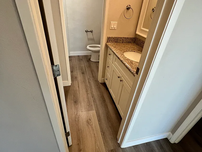 5585 E Pacific Coast Hwy #101 — Photo 10