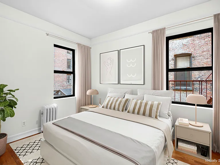 115 W 16th St #231 — Photo 2