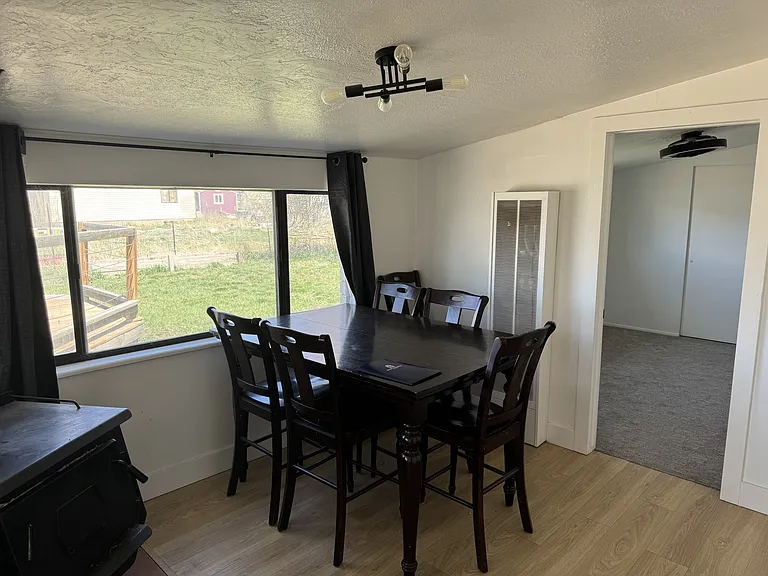 280 W 400 N — Photo 13