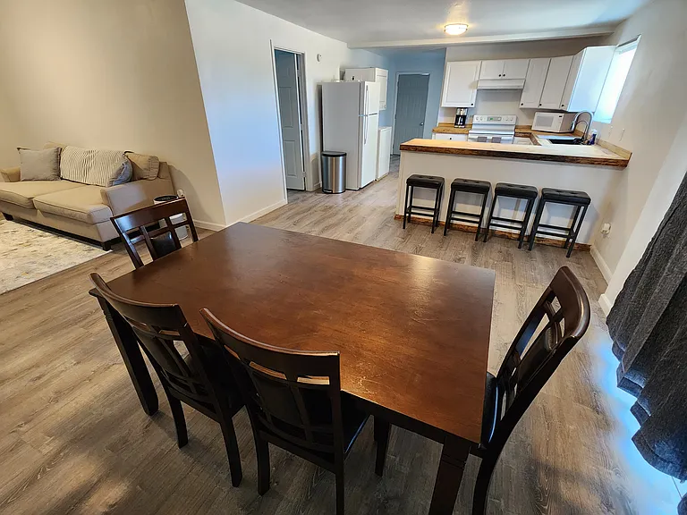 537 S Taylor Rd — Photo 47