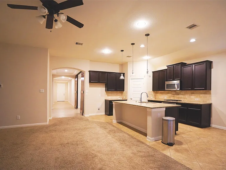 3303 Windsor Ranch Ln — Photo 16