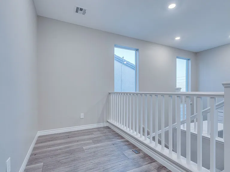 10764 Maltese Falcon Ave — Photo 8