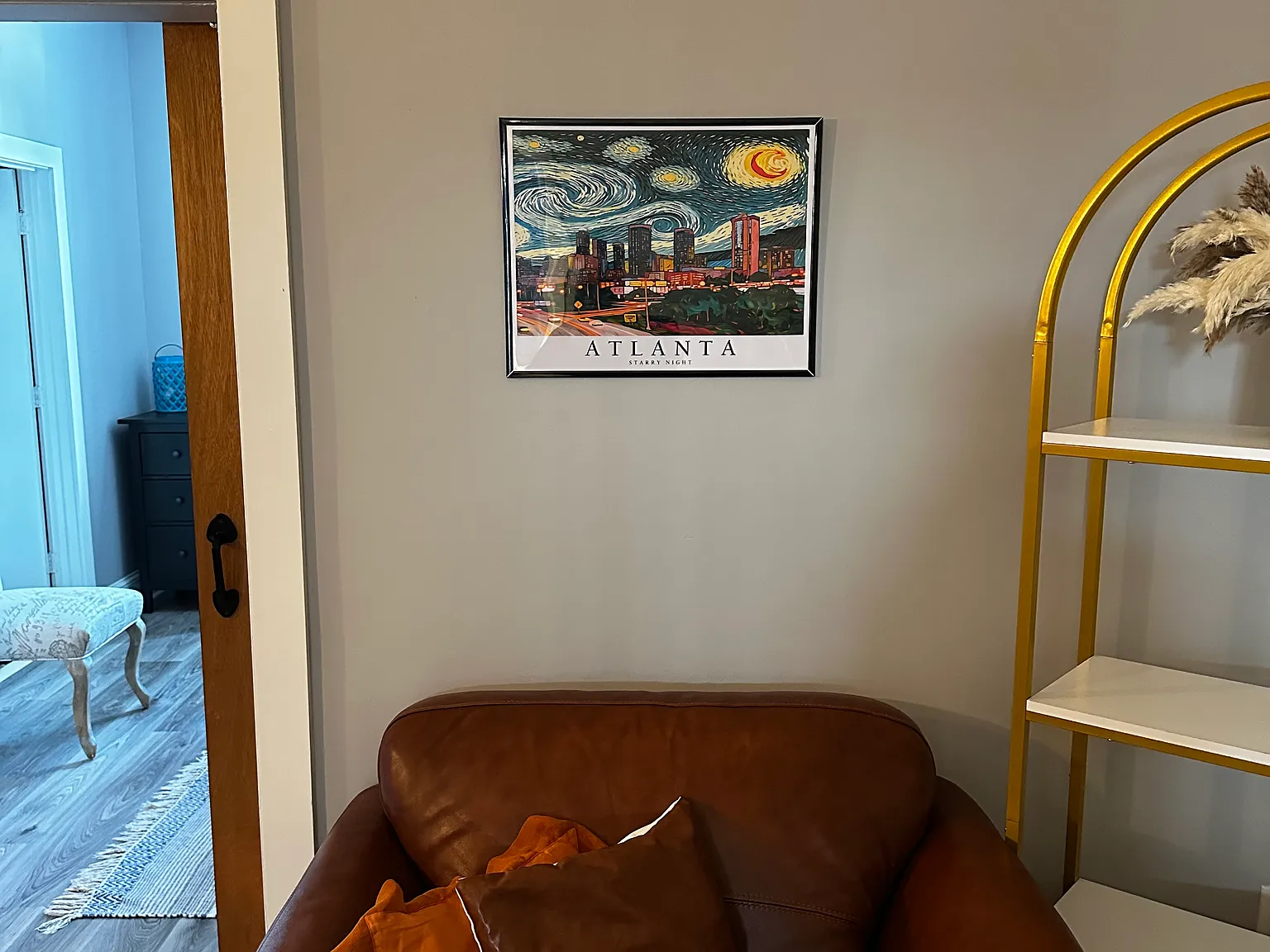 2 bed, 795 sqft, $1,600 — Photo 2