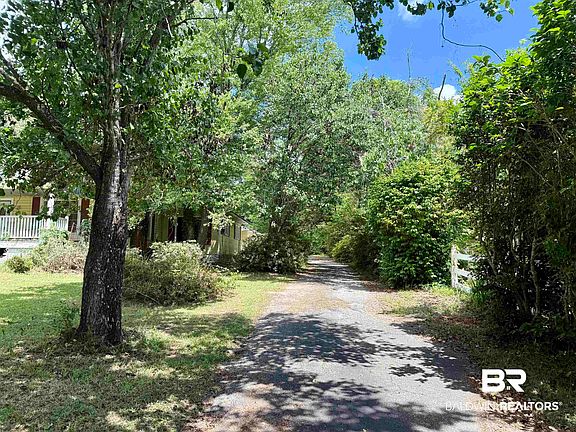 2nd image of 610 Alco Dr