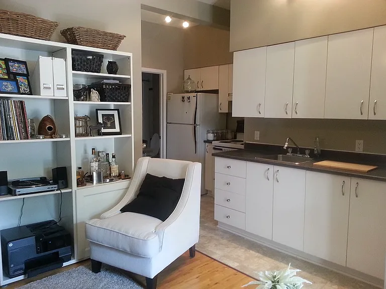 60 Russell Ave #3 — Photo 7