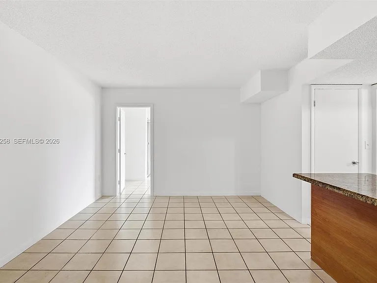 810 SW 129th Pl #209 — Photo 7