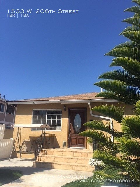 1st image of 1533 W 206th St