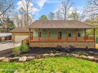3220 Red Hawk Dr, Maryville, TN 37803