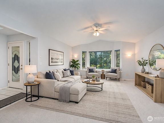 4th image of 113 N Jensen Road