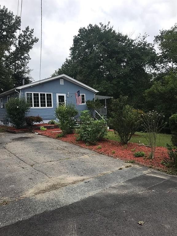 121 Pierce Ave, Warwick, RI 02888 Zillow