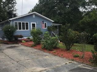 121 Pierce Ave, Warwick, RI 02888