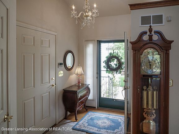 5th image of 514 Burgenstock Dr