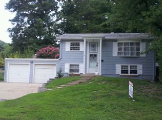3216 Berkley Ln, Woodbridge, VA 22193