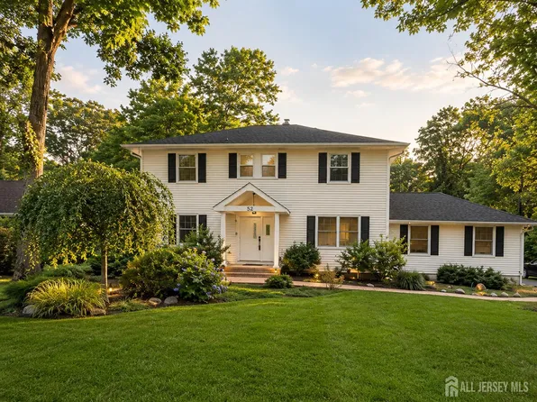 52 Yorktown Rd, East Brunswick, NJ 08816