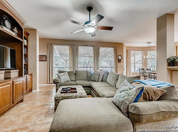 4th image of 14423 Triple Crown Ln
