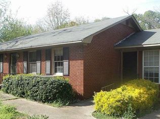 85 Colfax St, Hartwell, GA 30643