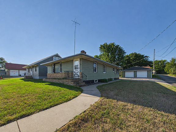 2nd image of 610 3rd St N