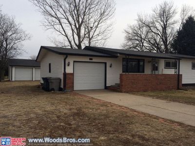 2411 S Blaine St, Grand Island, NE, 68801