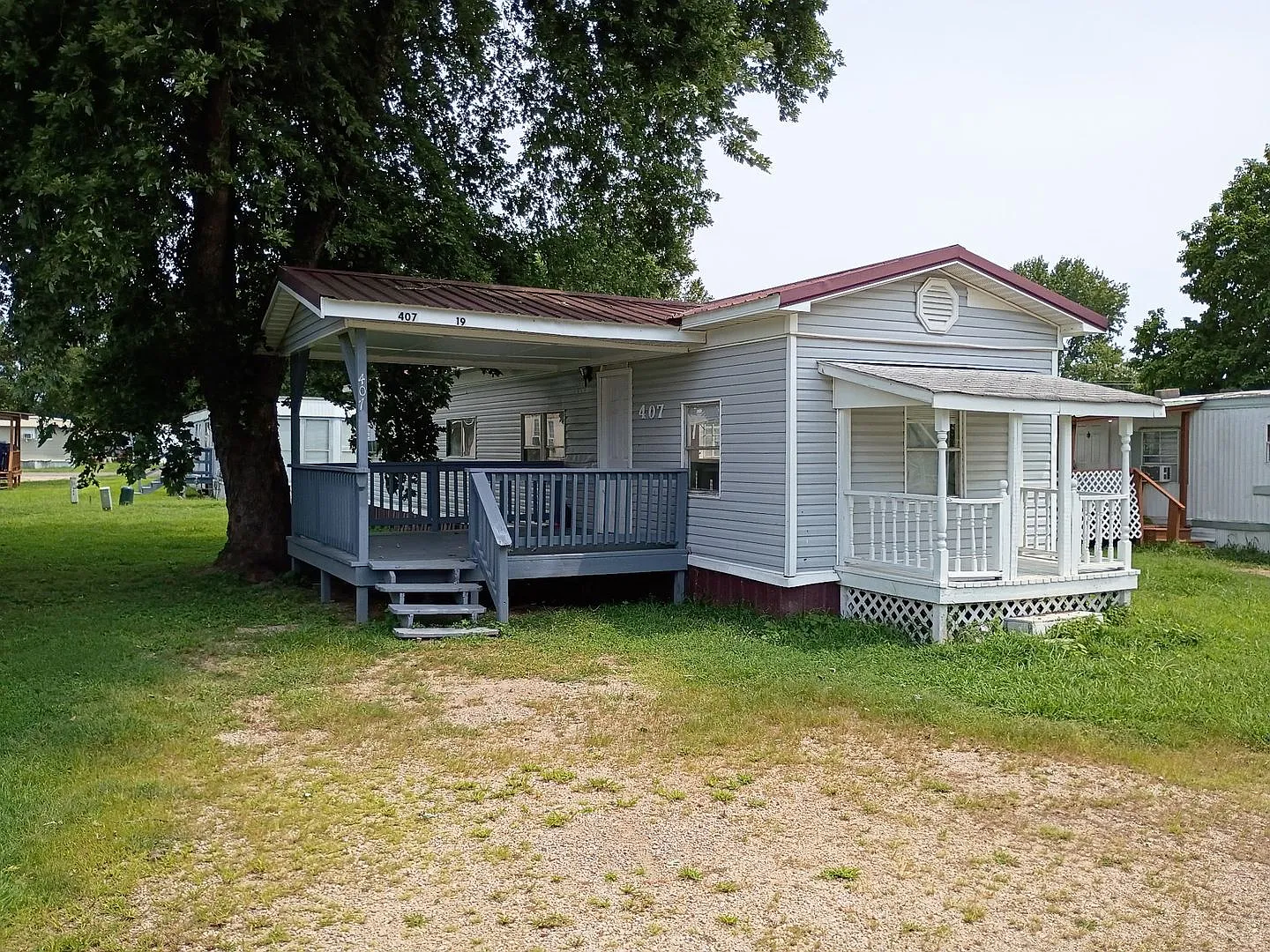 2 Bedroom 1 Bathroom Mobile Home Community — Photo 2