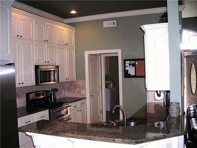 Home for Sale in Oklahoma City, Oklahoma $210,000