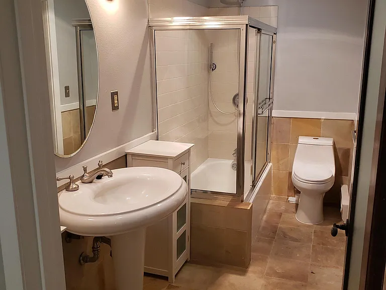 150 Melrose Ave E #205 — Photo 10