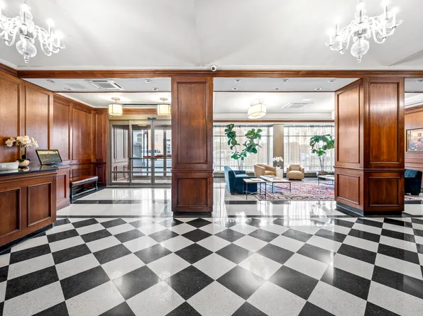 77 Seventh Avenue 10N image 7 of 8