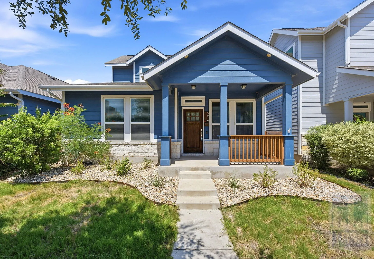 3 bed, 3.0 bath, 1966 sqft, $2,295 — Photo 1