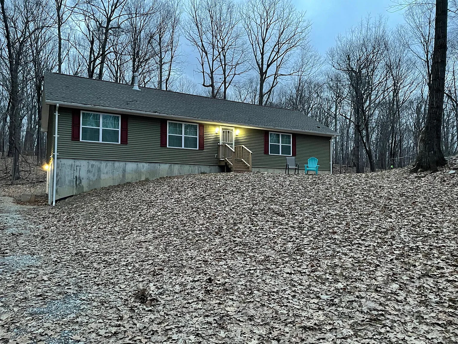 190 Market Ln — Photo 1