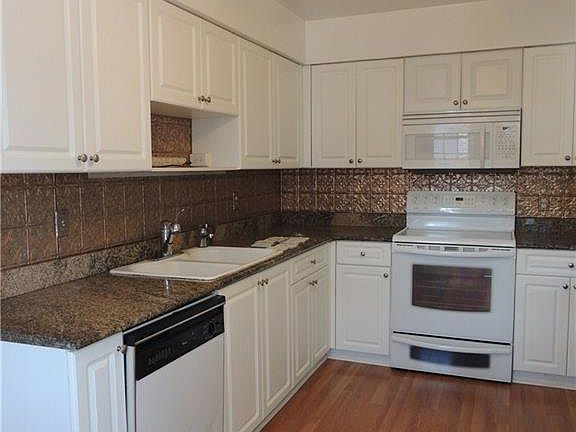 2nd image of 7148 Granby St APT B3