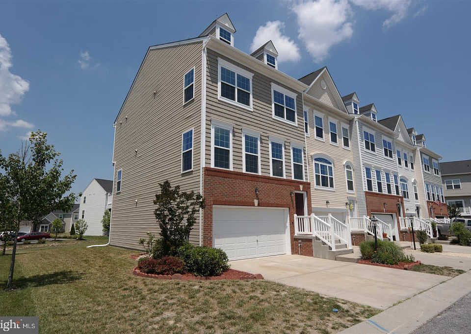 1st image of 29847 Plantation Lakes Blvd