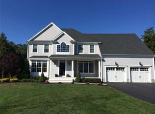 20 Lawton Ln, Foxboro, MA 02035