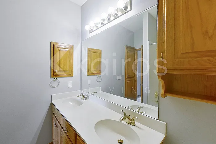 3101 NE 130th St — Photo 14