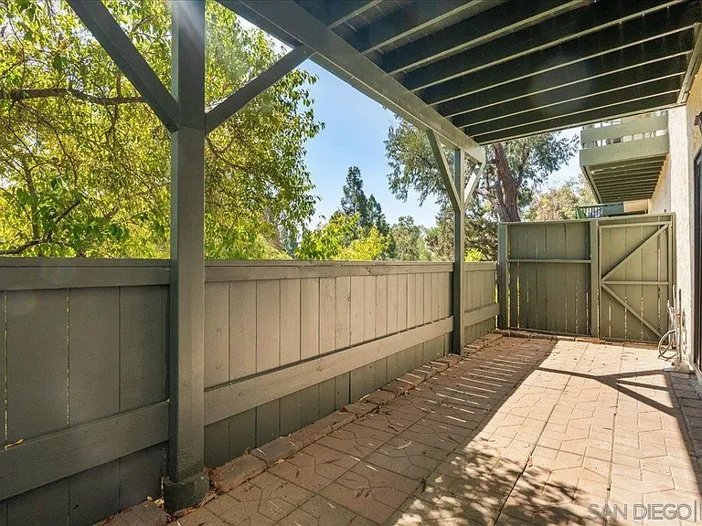 7039 Camino Pacheco — Photo 16