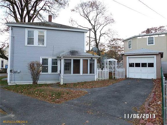 3rd image of 54 Saco Ave