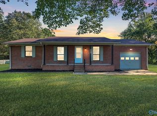 604 Honea Ln, New Hope, AL 35760