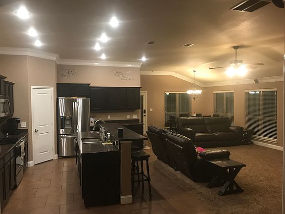 5th image of 9909 Rainbow Dr