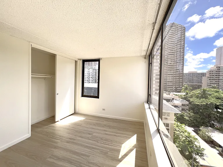411 Hobron Ln #814 — Photo 10