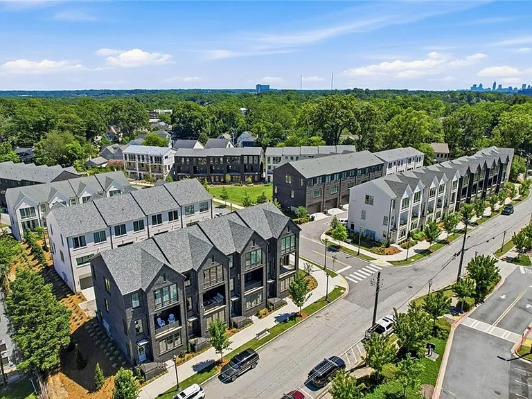 2597 Mackintosh Ct NW — Photo 40