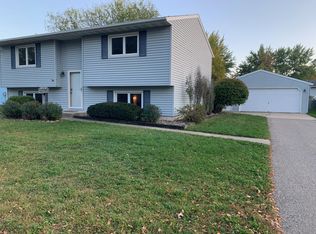 4365 Cimarron Ct NW, Rochester, MN 55901