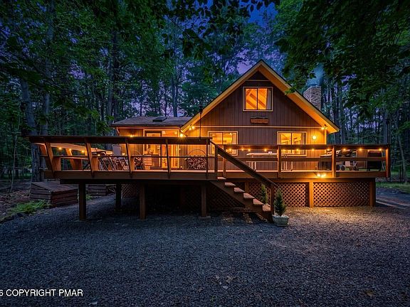 3rd image of 143 White Pine Dr