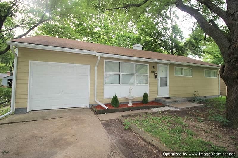 1st image of 11407 Crystal Ave