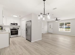 5125 Central Dr, Pace, FL 32571