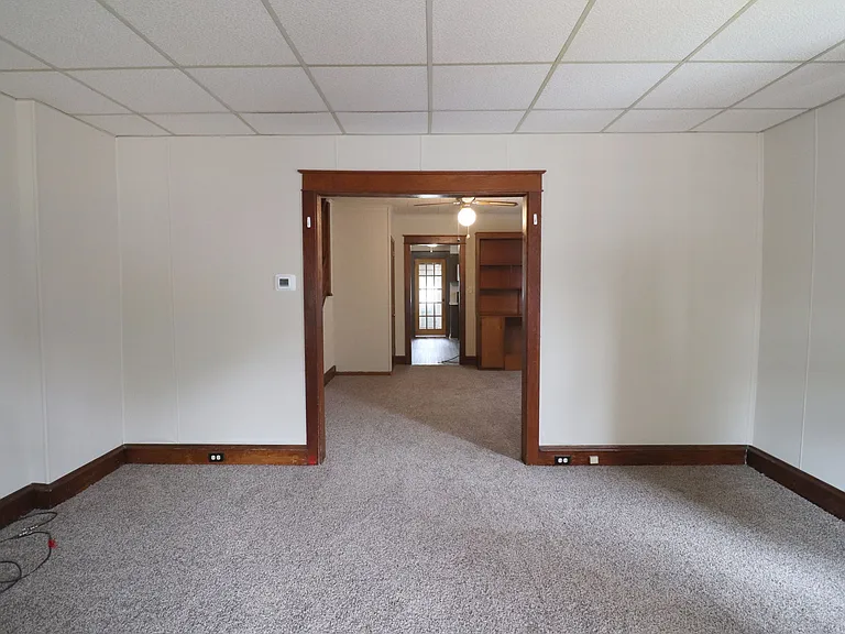 502 N State St — Photo 5