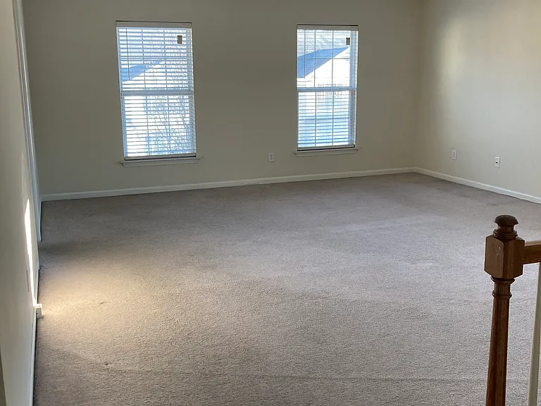 521 Summer Vista Dr — Photo 10