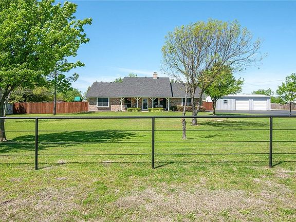 3rd image of 9451 Collingwood Dr