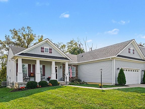 3rd image of 141 Raintree Trl