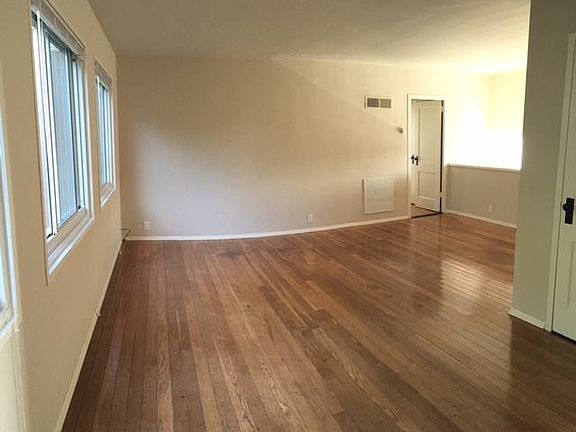 2nd image of 526 Gonzalez Dr